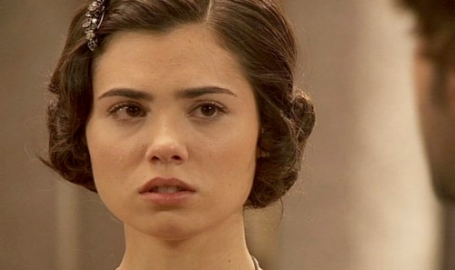 Loreto Mauleon | Il segreto | Maria Castaneda