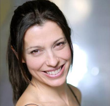 Anticipazioni Un posto al sole: MONICA WARD interpreterà Simona Borrelli